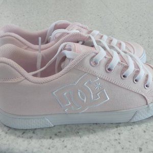 Women's DC shoes size 7